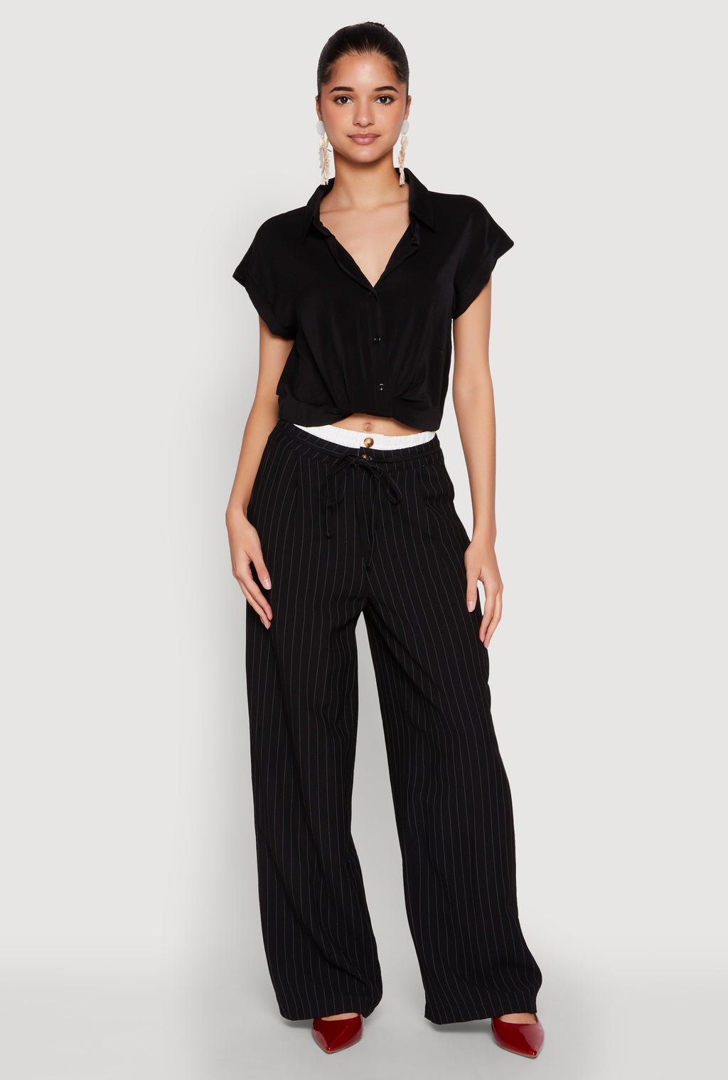 Iris Twist Hem Cropped Shirt