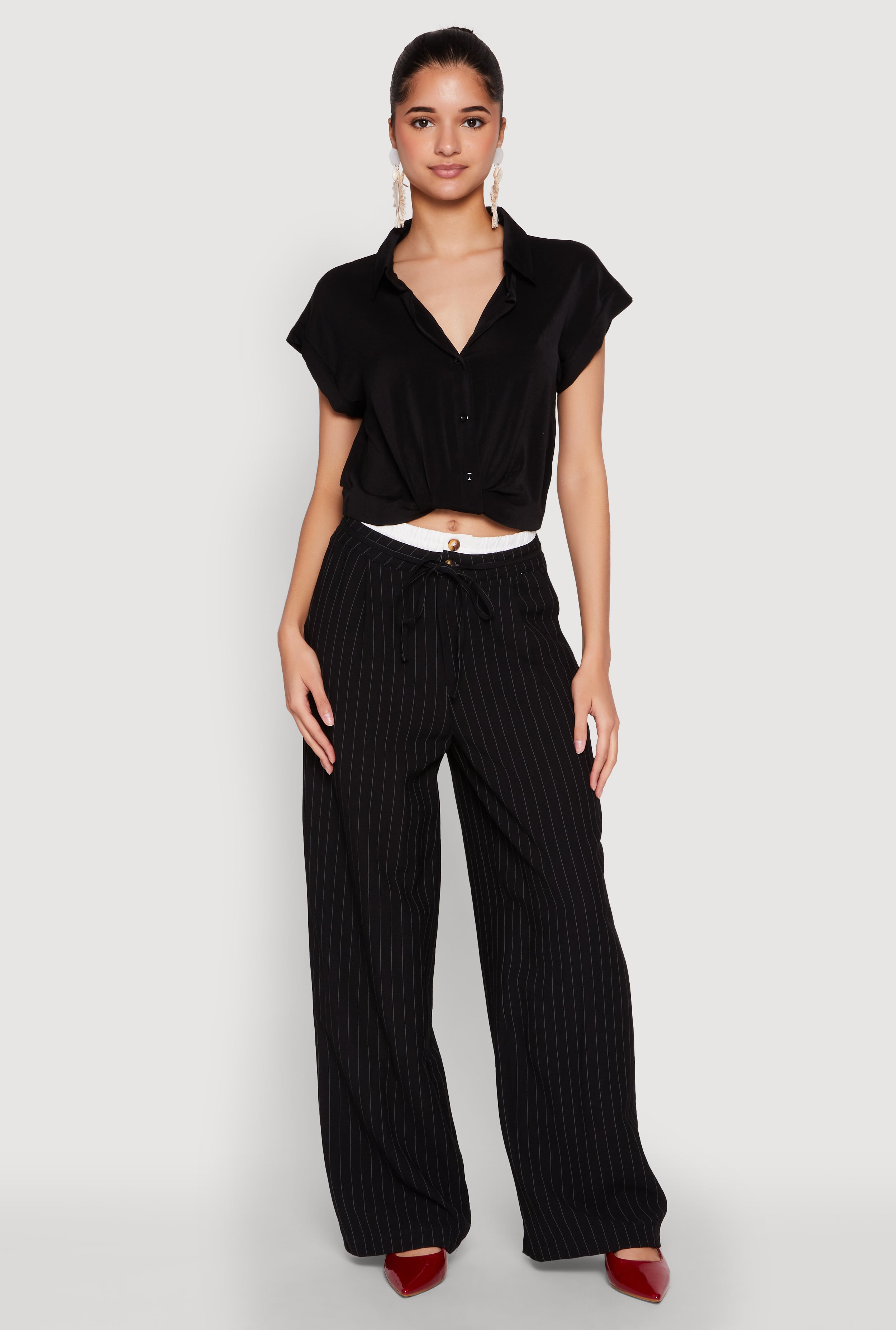 Iris Twist Hem Cropped Shirt