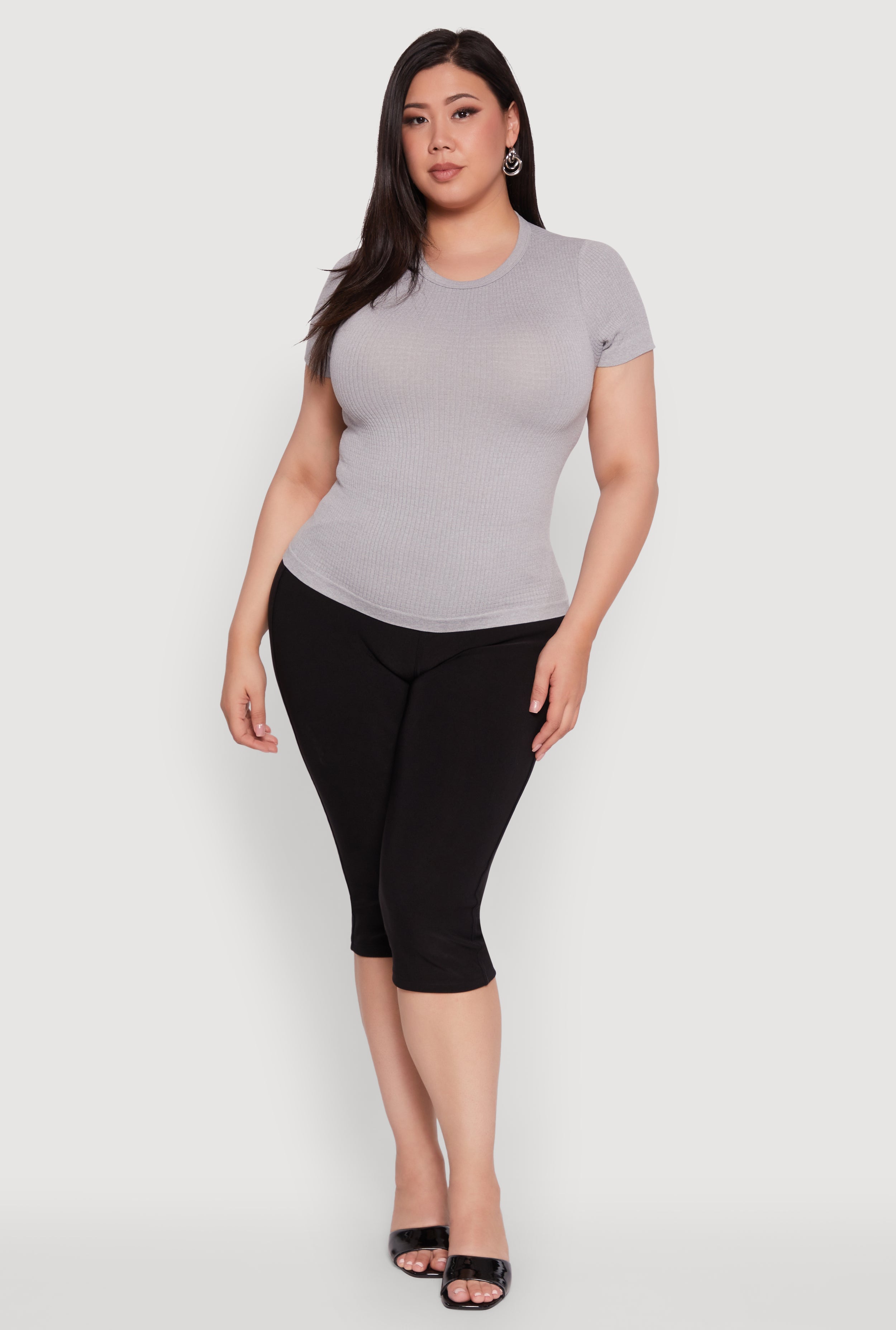 Plus Size Seamless Textured Knit Crew Neck T-Shirt