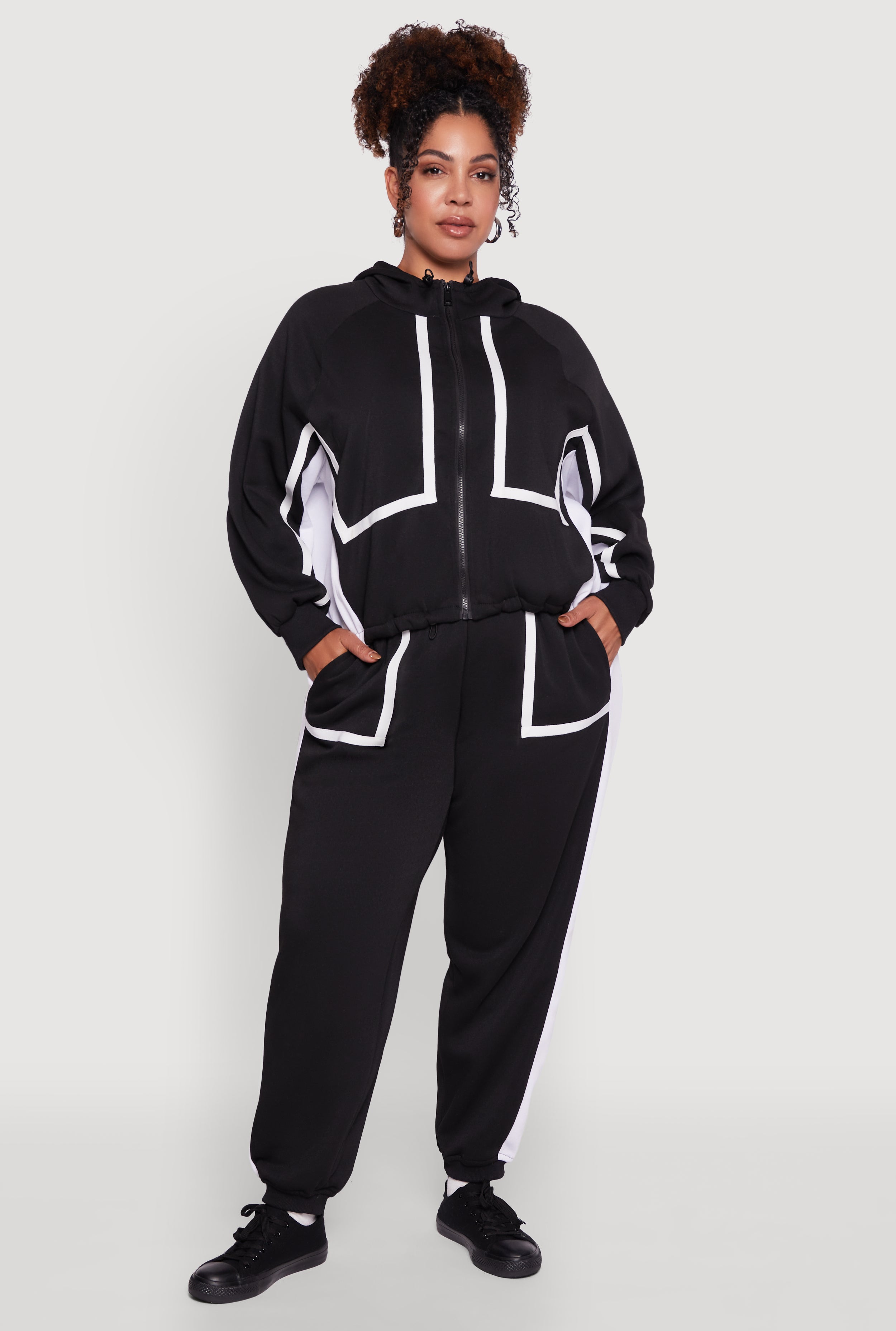 Plus Size Contrast Trim Pocket Joggers with Side Stripes